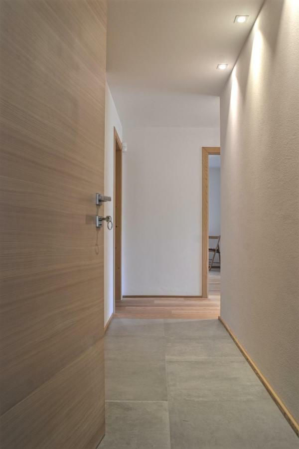 Chalet Schwarzhorn Apartment Варена Екстериор снимка